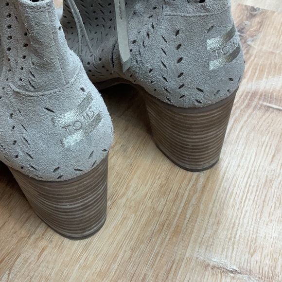 TOMS Majorca Peep Toe Suede Sand Tan Ankle Boots Booties 11 - Picture 3 of 8